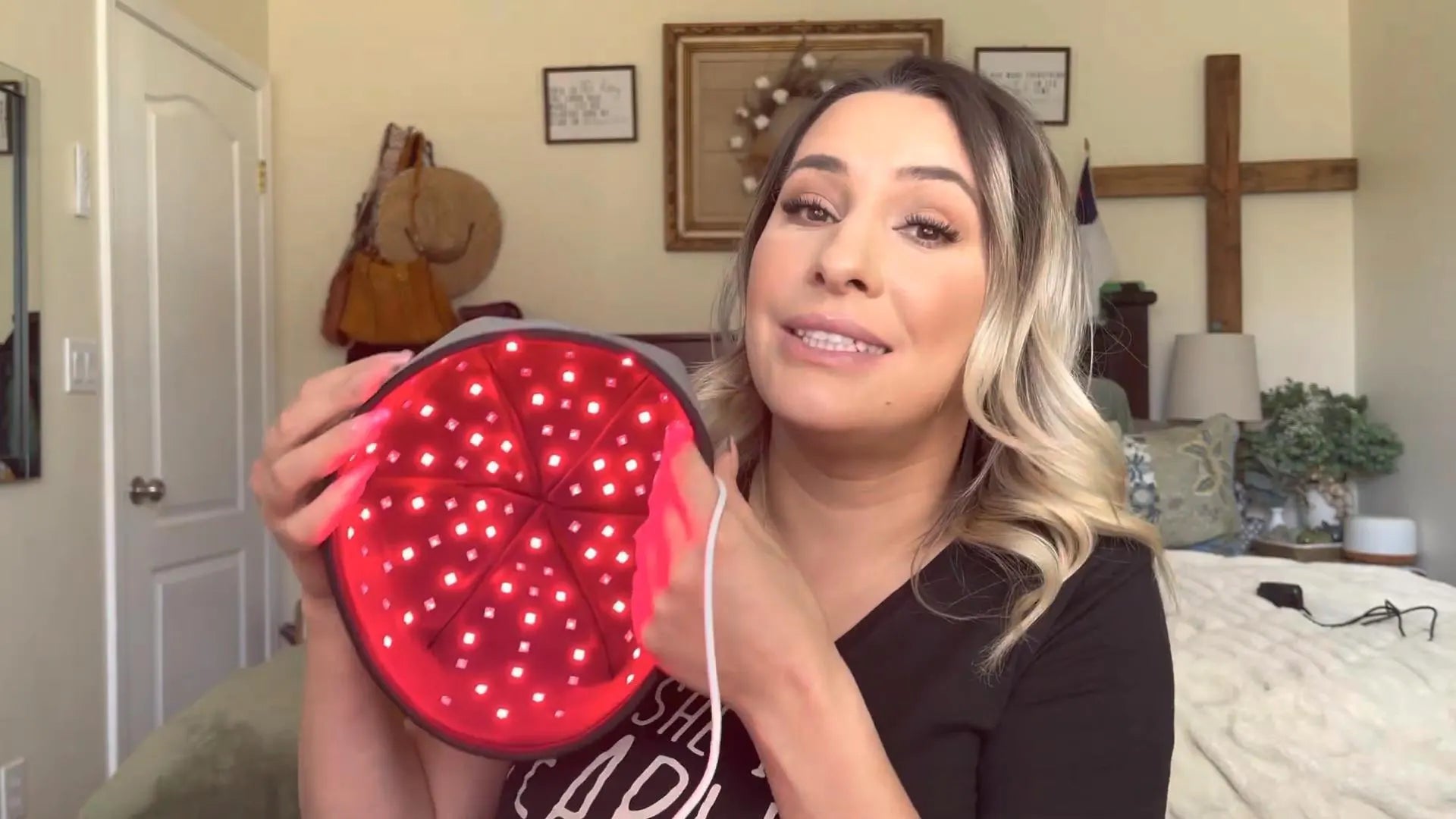 Load video: Mivani Red and Infrared Light Therapy Head Cap